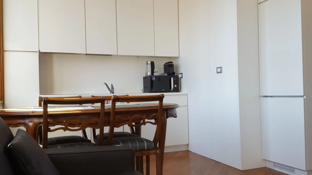 BnButler - Galleria Unione — photo 8
