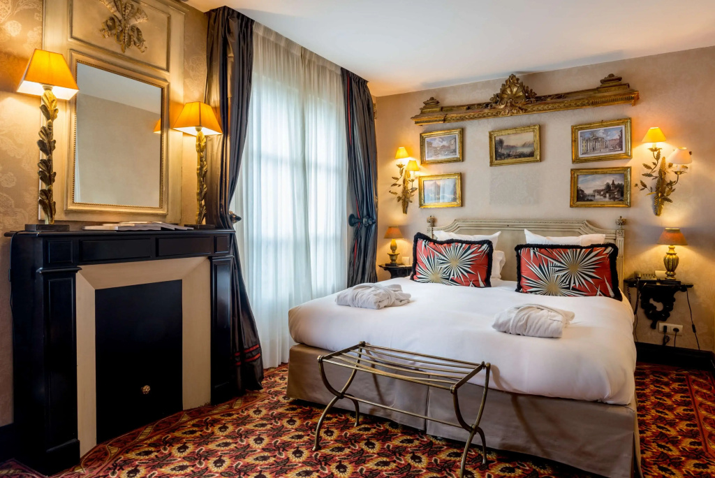 Hôtel Chateaubriand Champs Elysées — photo 3