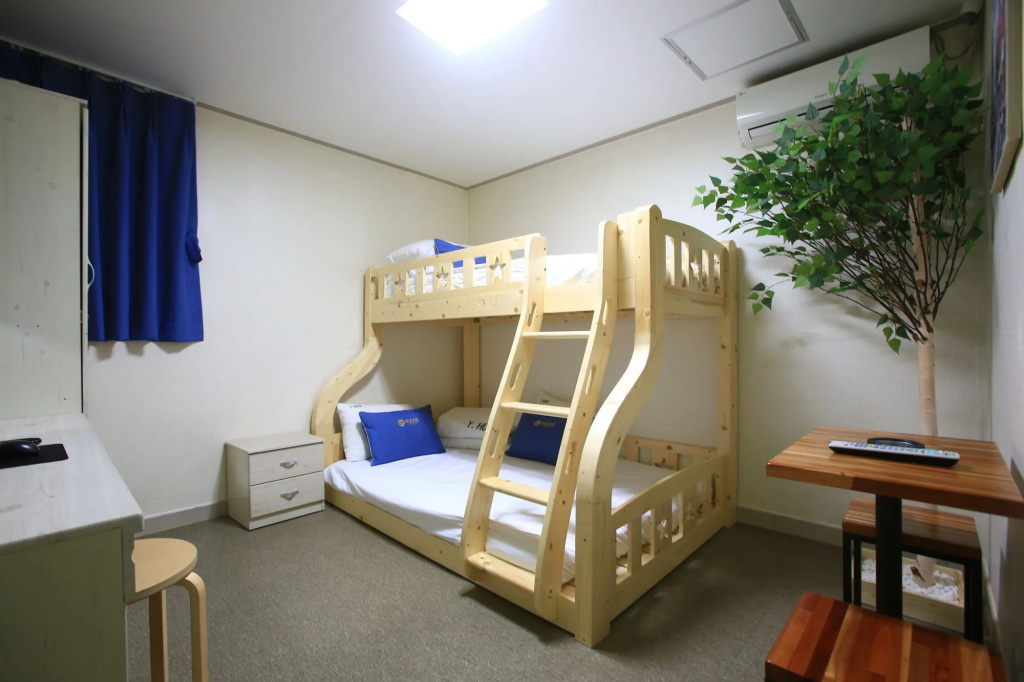 Peanut Hotel, photo 3