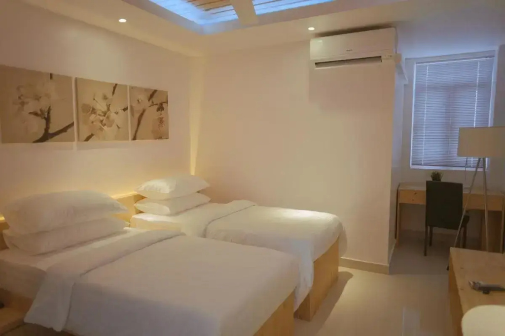 Отель Pine Lodge Maldives, photo 3