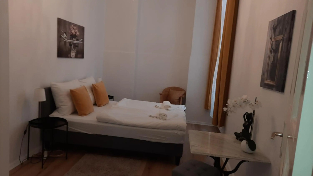 Family Apartment for 6 guests, Mitte Moabit, photo 2