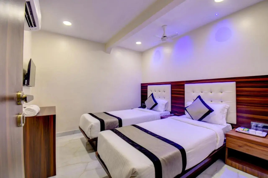 Hotel Majestic Crest, photo 5