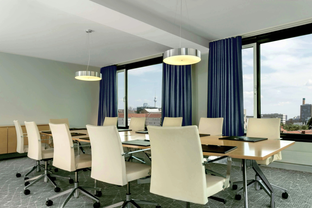 Sheraton Berlin Grand Hotel Esplanade — photo 3