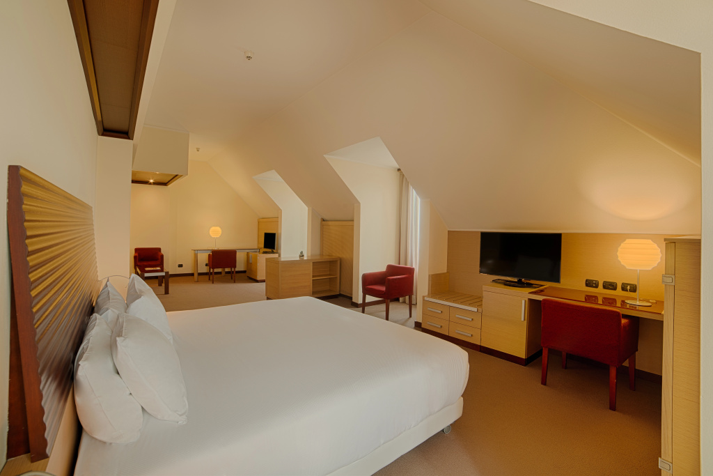 NH Milano 2 Hotel, photo 4