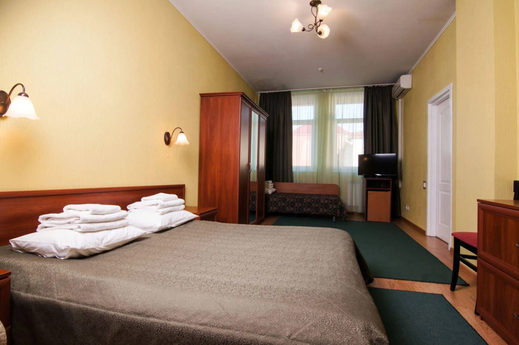 Mini hotel on Geroiv Energetykiv,18, photo 3