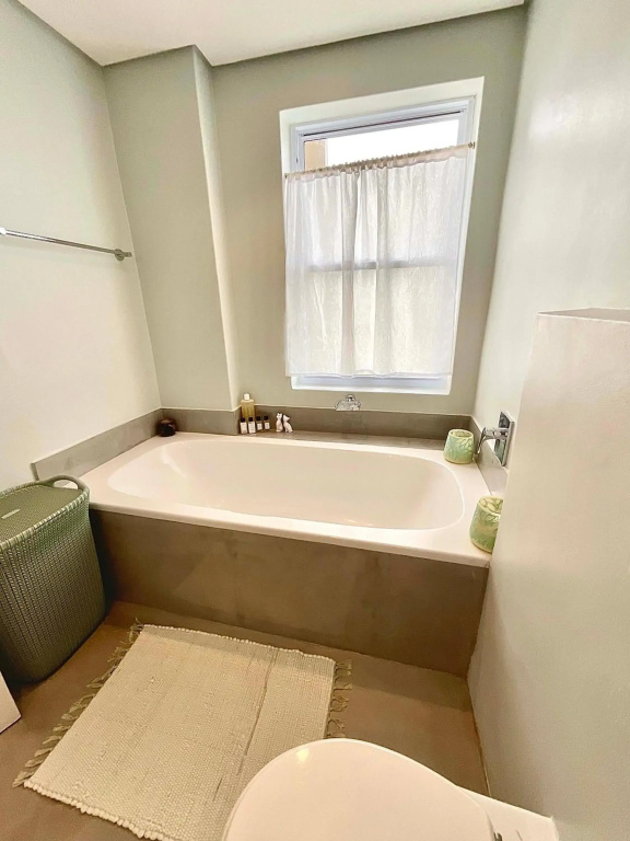 706 Portico — photo 7