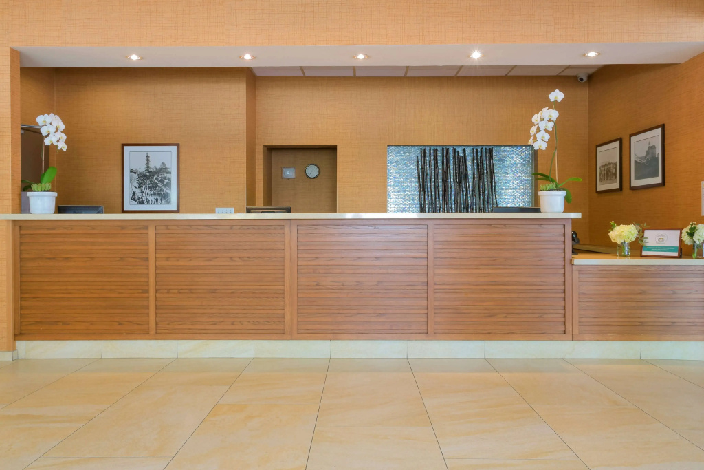 Gateway Hotel Santa Monica, photo 2