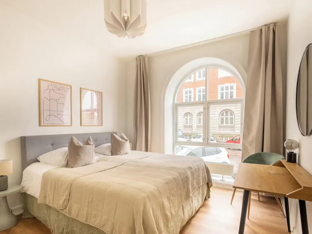 Noble - Fantastic 5-bdr Apt in the Capital, photo 5