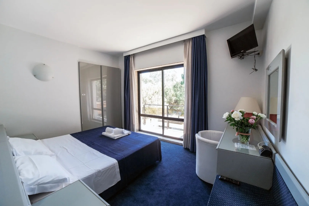 Club Hotel, photo 3