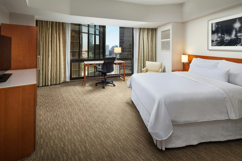 The Westin Bonaventure Hotel and Suites, Los Angeles, photo 3