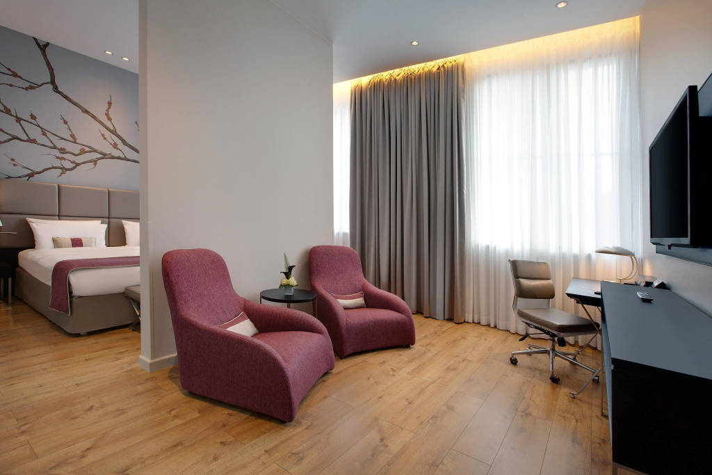 The Posthouse Berlin Potsdamer Platz Hotel — Leonardo Limited Edition — photo 6