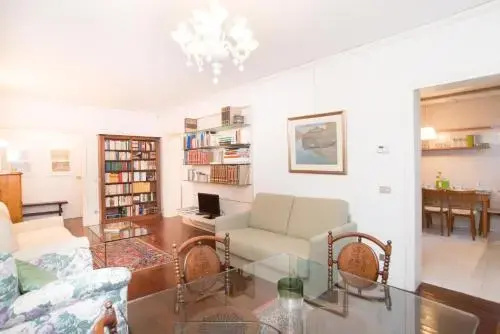 Santa Marina, photo 3