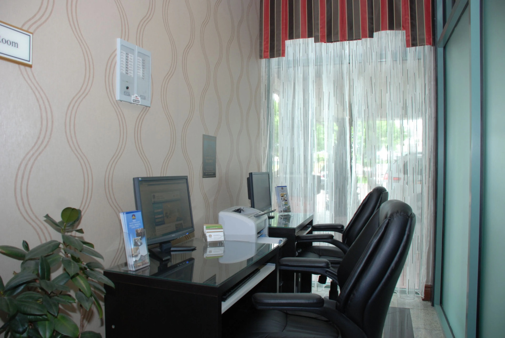 Best Western Plus Travel Hotel Toronto Airport, photo 5