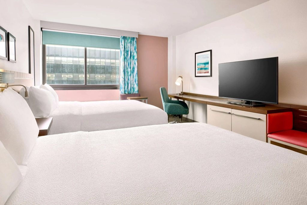 Hilton Garden Inn LAX Los Angeles Airport Hotel, photo 3