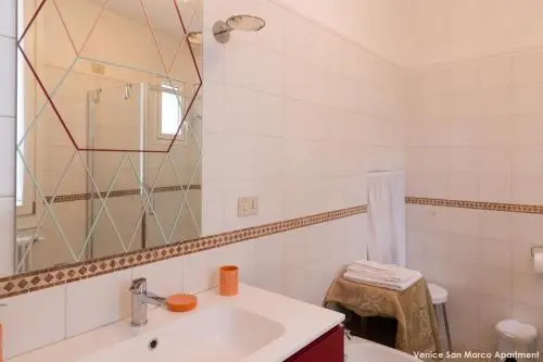 Venice San Marco Apartment — photo 7
