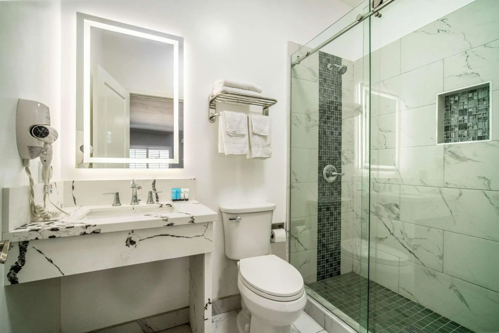 Rodeway Inn & Suites Pasadena — photo 7