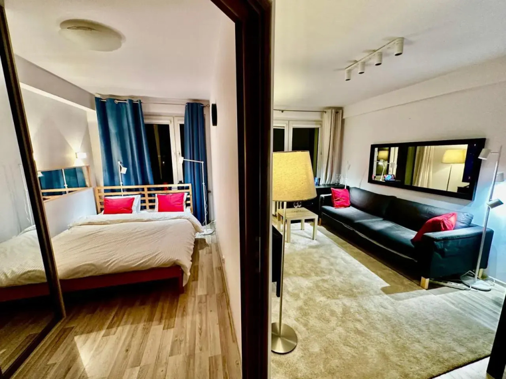 DECOR 2 metro fast WiFI 55’TV Netflix HBO cozy — photo 4