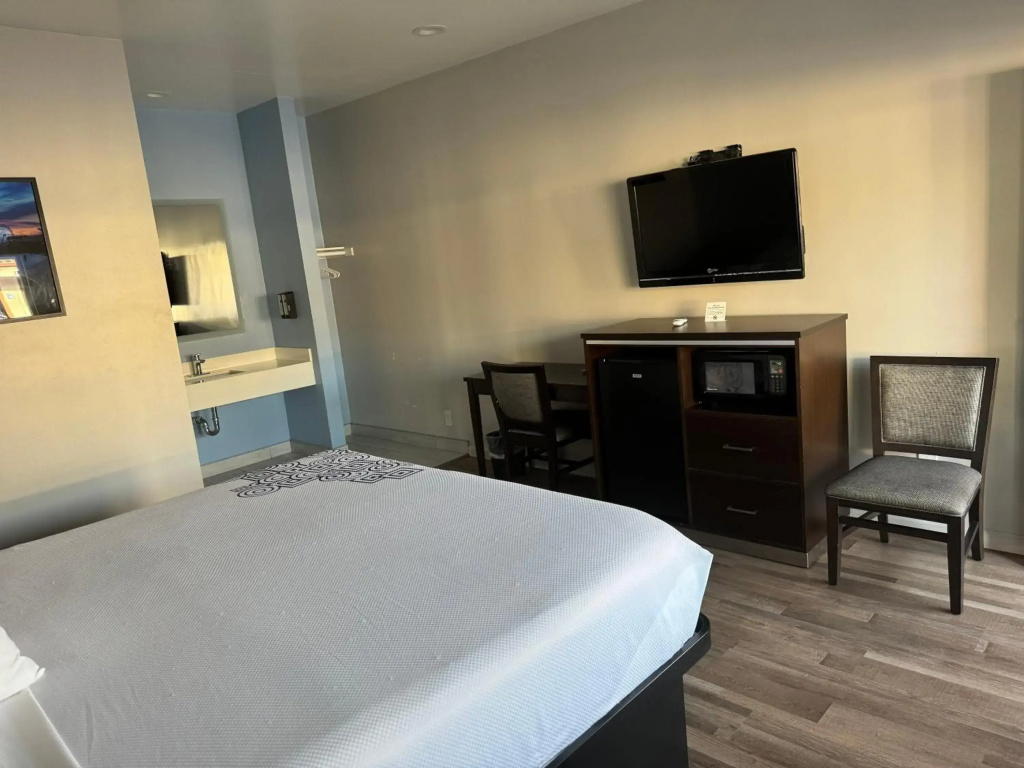 Surfside Inn Redondo Beach — photo 4