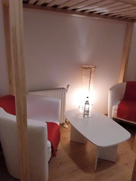Living In The Box — photo 4