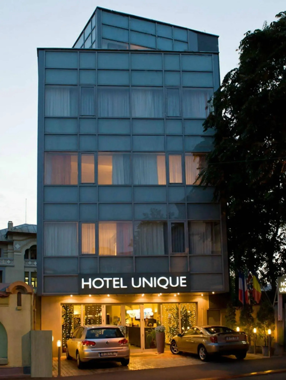 Unique Boutique