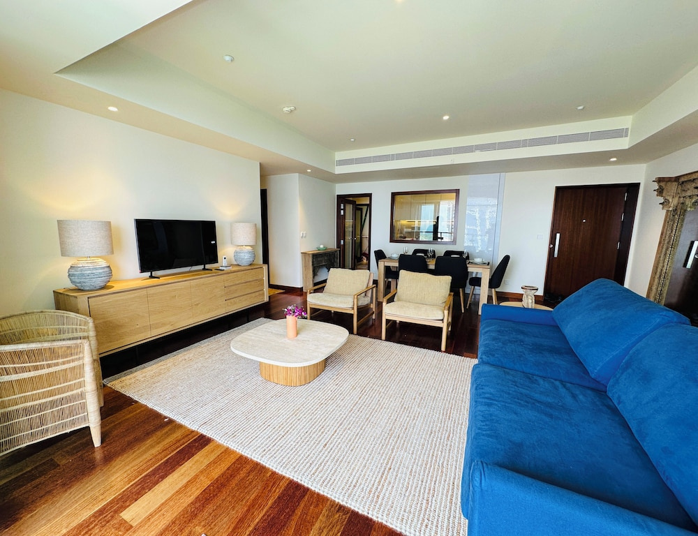 Azure Casa at Cinnamon Life Residence, photo 3