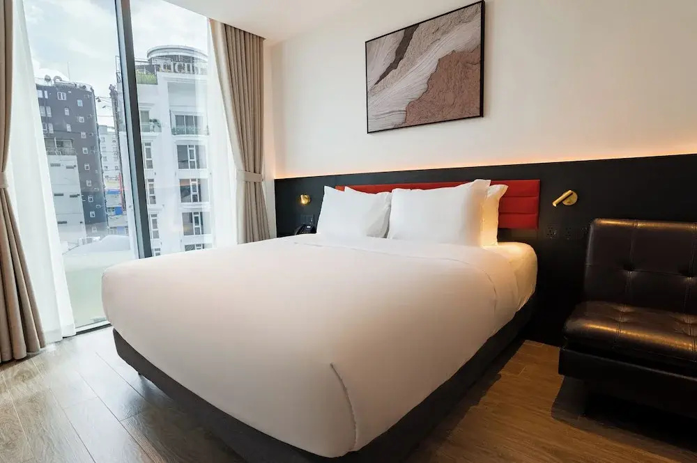 The Signature Hotel Saigon — photo 5