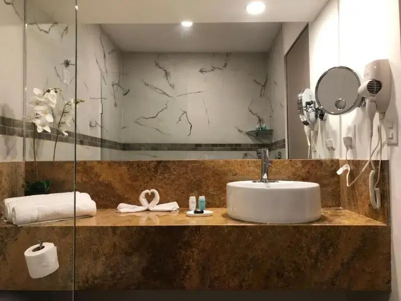 Sky Inn Hotel — photo 8