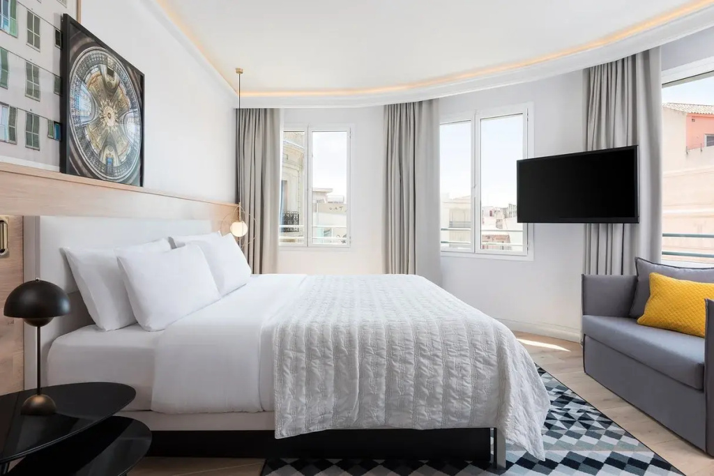 Le Meridien Barcelona, photo 3