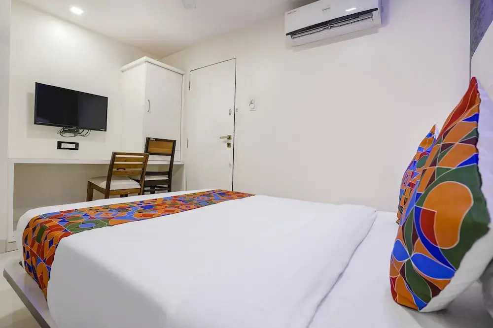 FabHotel Golden Star, photo 2
