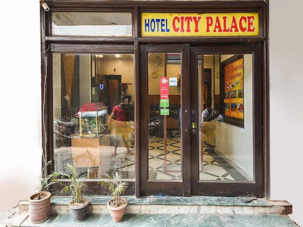 OYO 15835 Hotel City Palace