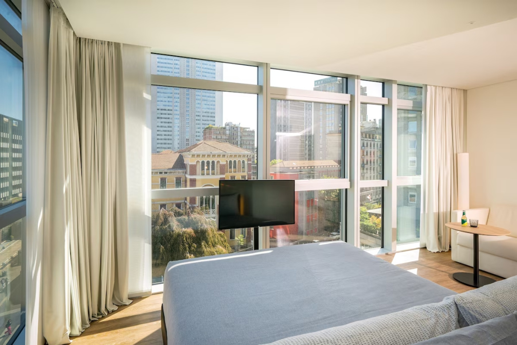 Innside by Meliá Milano Torre Galfa Hotel — photo 4