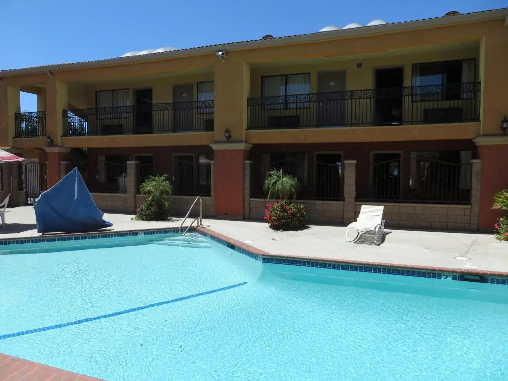 Azusa INN Motel — photo 6