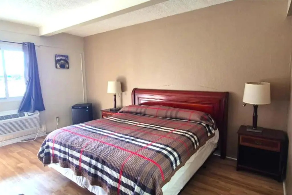 Saratoga Motel By Capital O Near Midway Airport Chicago IL — photo 4