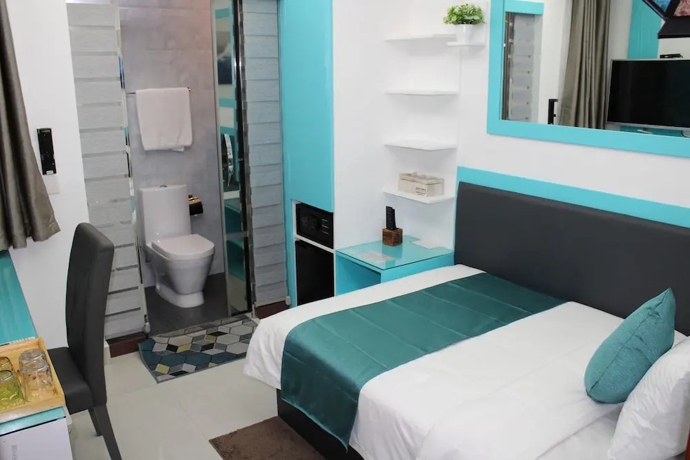 The Hive Beach Hotel — photo 5
