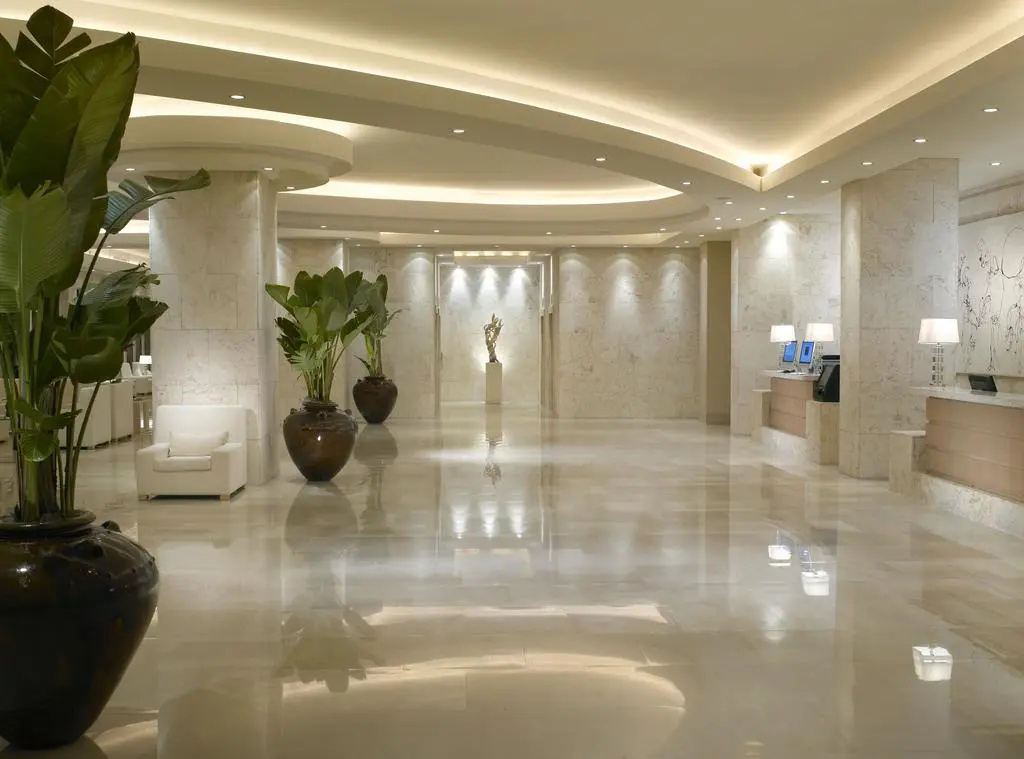 Grand Beach Hotel, photo 2