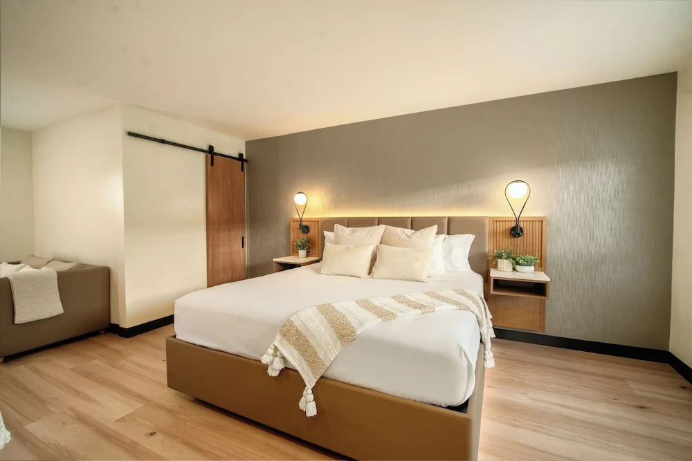 LYFE INN & SUITES by AGA - Beverly Hills — photo 7