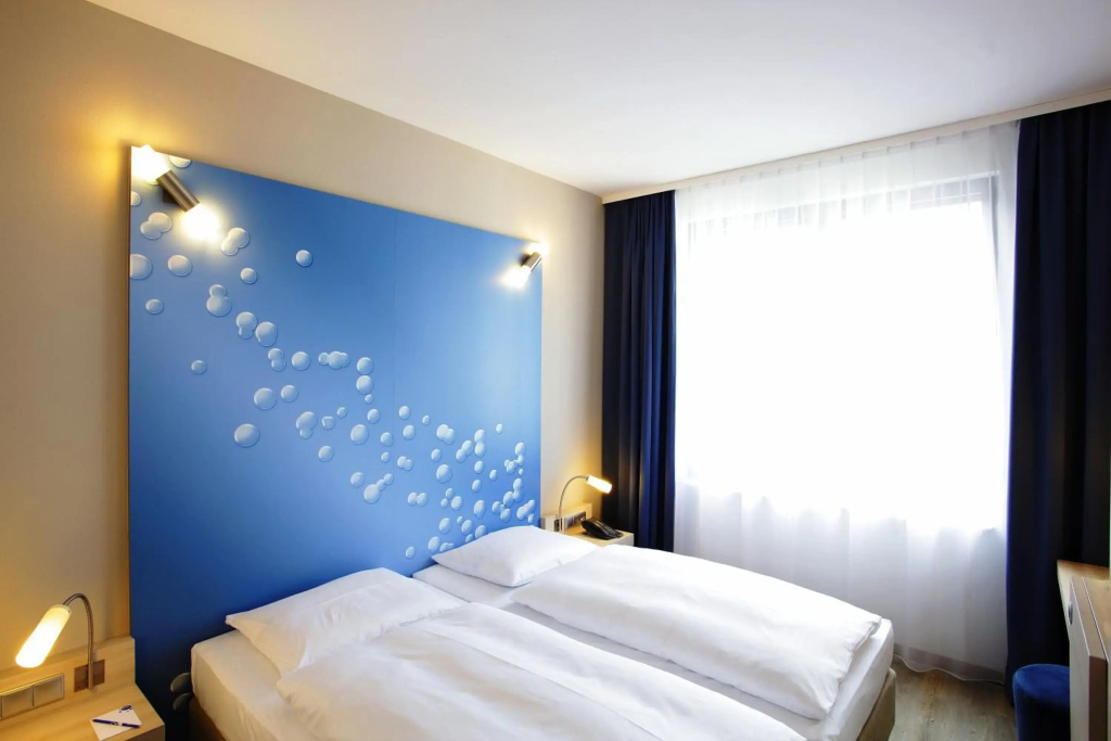H2 Hotel Berlin Alexanderplatz — photo 2