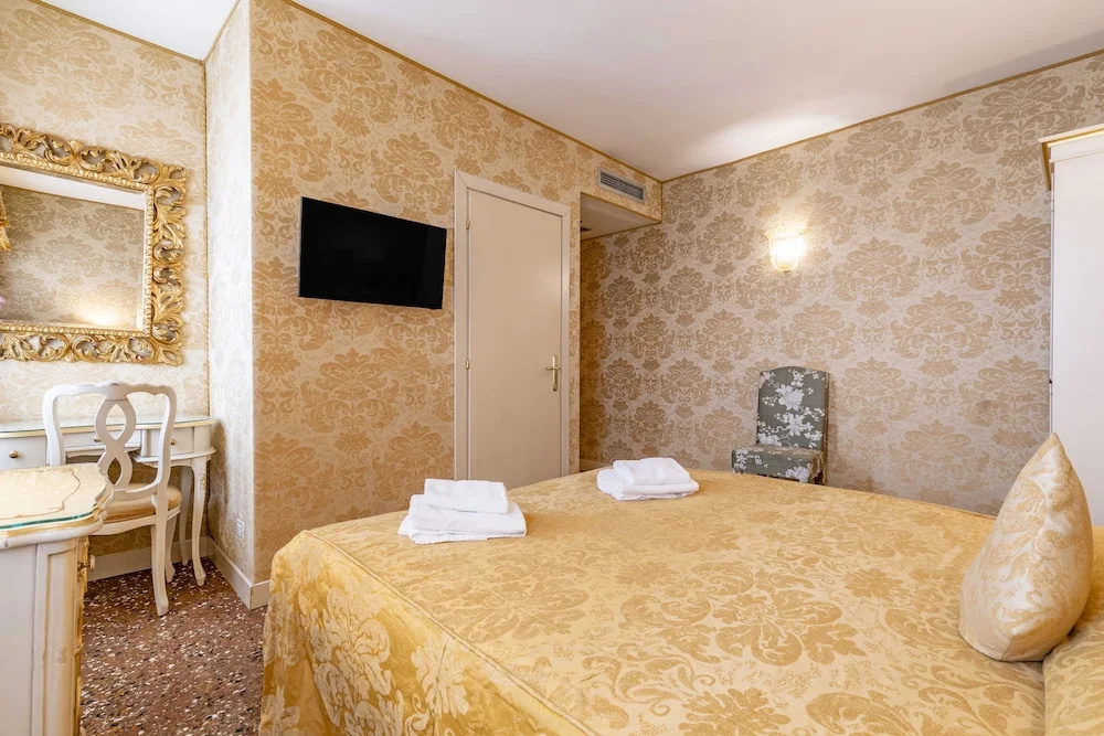 Ca di Malta Room 4 by Wonderful Italy, photo 2