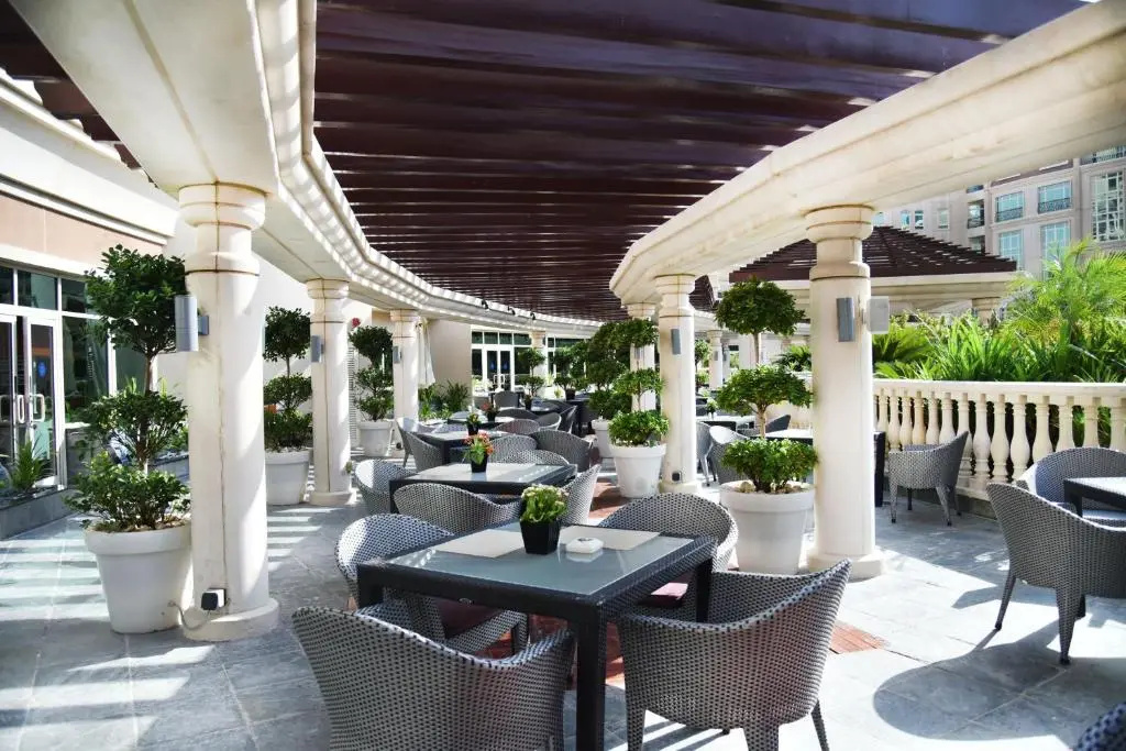 Отель Swissotel Al Murooj Dubai — photo 6