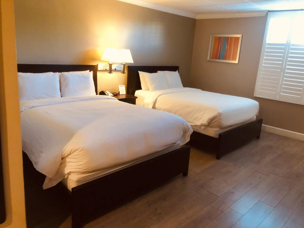 GreenTree Inn & Suites Alhambra, photo 4
