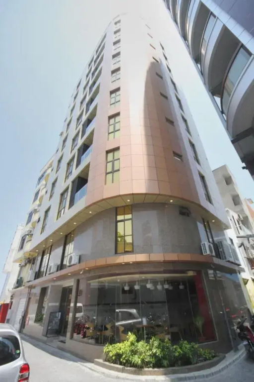 Unima Grand Hotel