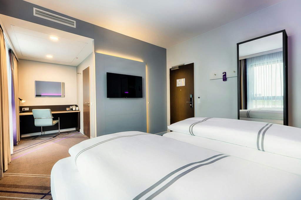 Premier Inn Berlin Airport — photo 4