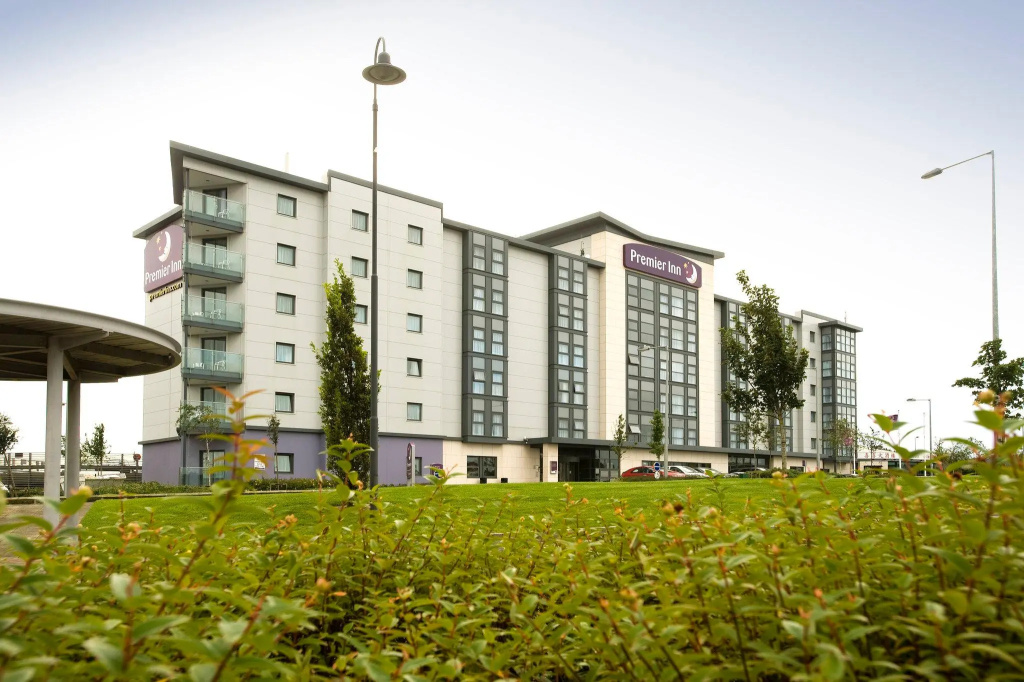 Premier Inn Dublin Airport — photo 8