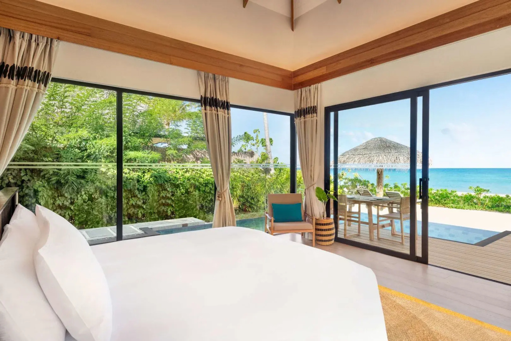 Hilton Maldives Amingiri Resort & Spa, photo 3