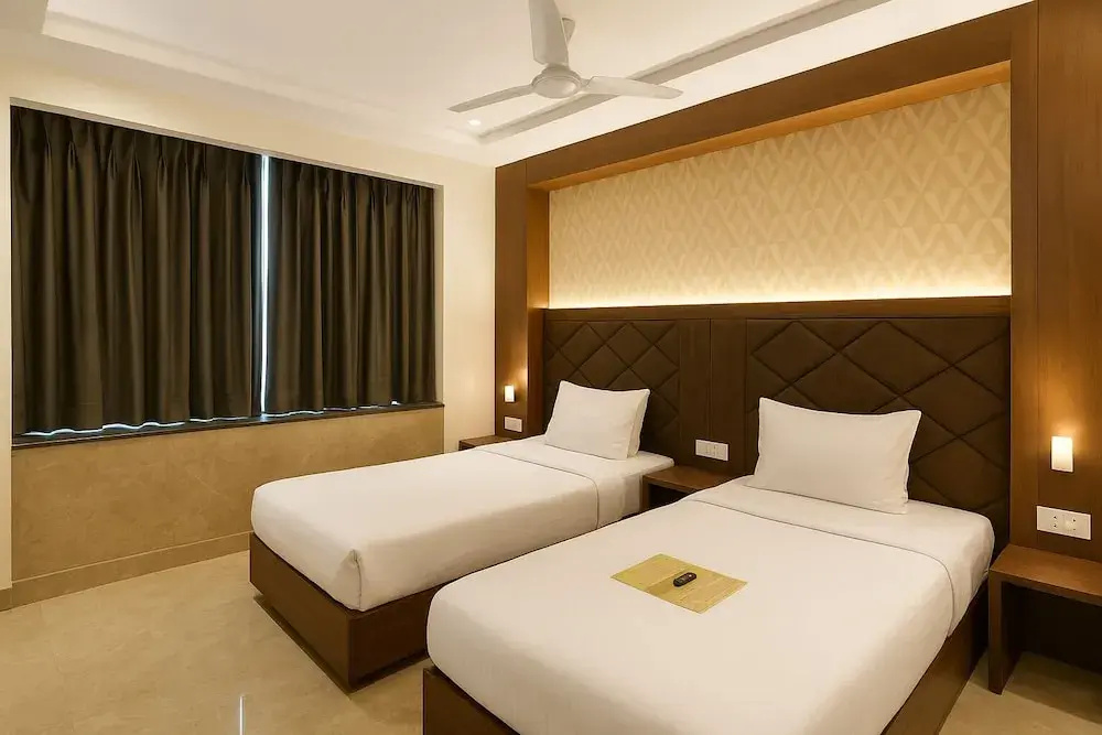 Glitz Saineel Executive Near Juhu Beach, photo 2