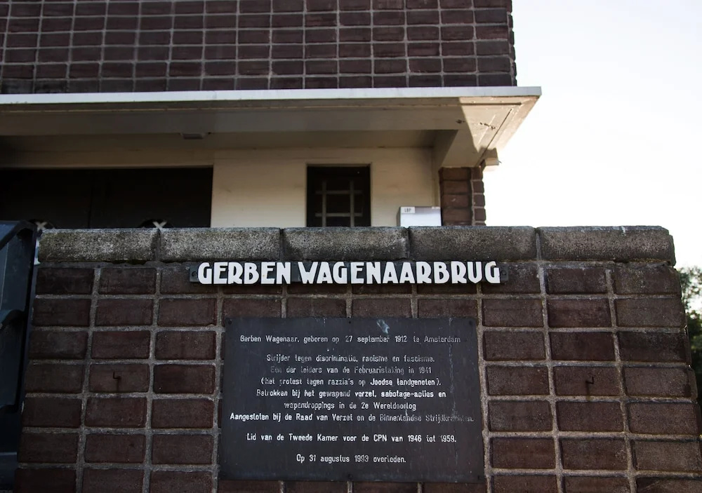 SWEETS - Gerben Wagenaarbrug