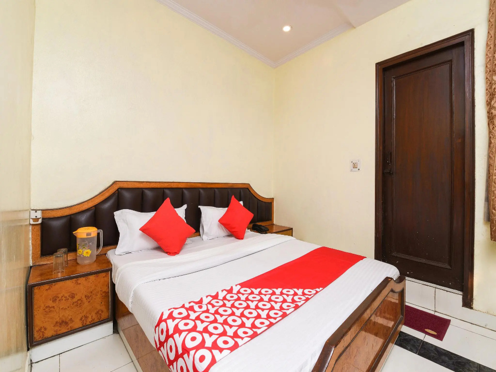 OYO 15835 Hotel City Palace, photo 3