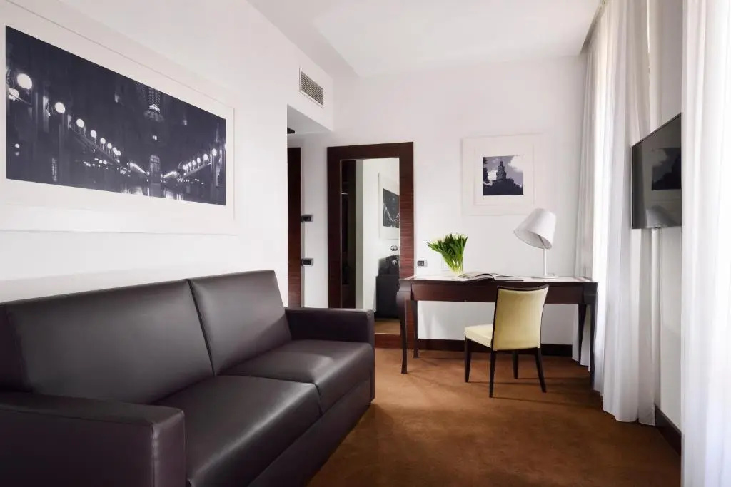Milano Castello Luxury Apartment — photo 2