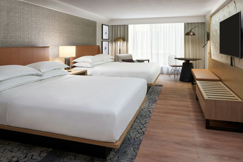 Sheraton Gateway Hotel In Toronto International Airport, photo 3
