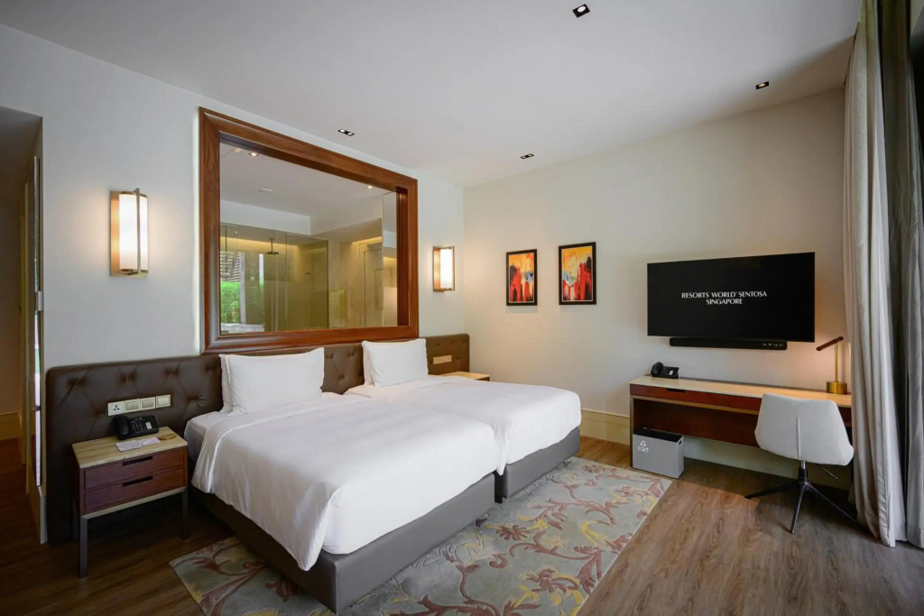 Resorts World Sentosa - Equarius Hotel — photo 6